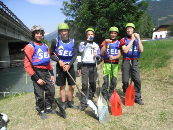 Die Junioren des ASV Sterzing Volksbank qualifizieren sich für die Rafting EM in der Slowakei