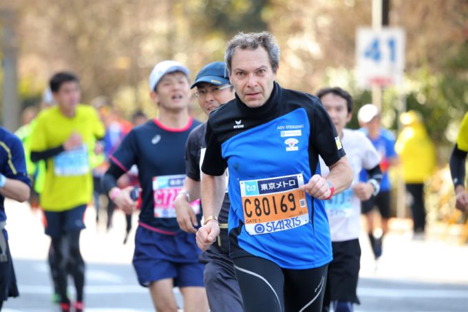 Würdiger Auftritt von Wolfgang Plattner beim Tokyo Marathon 2017