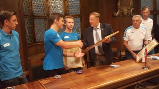 Stadtgemeinde Sterzing empfängt die U23 Rafting Weltmeister