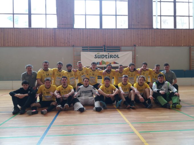 Der UHC Sterzing/Gargazon Liftex dreht das Playoff Halbfinale gegen die ASD Floorball L’Aquila