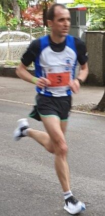 Hervorragende Leistung von Markus Ploner bei der 41. Auflage des „Virgin Money London Marathon“, die heute in der britischen Metropole über die Bühne ging